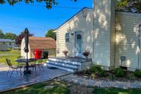 3 Mi to Washington College! Updated Home w/ Patio - B&B Chestertown