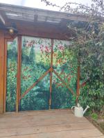 Bungalow with Garden View