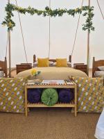 Hendre Glamping Retreat, The Rabbit Warren - B&B Clydey