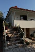 Binos Apartments Ksamil - Chambres d'hôtes Ksamil