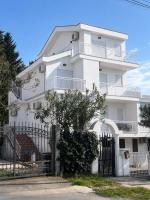Navora Apartmani - B&B Sutomore