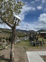 Tiny Yellowstone Riverside Cabin - Ferienwohnung Gardiner