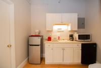 Back Bay Efficiency Unit, Pvt Bath, Kitchenette - B&B Boston