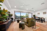 Stylish Clontarf Townhouse & Parking - Ferienwohnung Clontarf