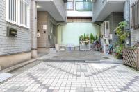 100sqm Entire House 2min Walk to Kintetsu Stop Max 10 Guests Near Tennoji Easy Access Namba Shinsaibashi Bright Airy - Chambres d'hôtes Osaka