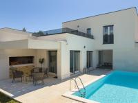 Villa Wave of love mit Meerblick, beheiztem Pool und direktem Strandzugang - familienfreundlich, 4 SZ, Rovanjska - B&B Rovanjska