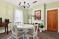 Charming Apartment in bustling Clifton & Crescent Hill - B&B Louisville
