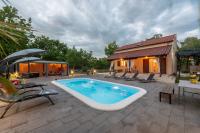 Villa Pax Promona ZadarVillas - Chambres d'hôtes Puljane
