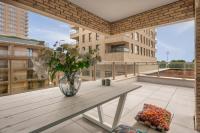 Stunning apartment with large sunny terrace - Bed and Breakfast Oostende