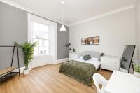 Edinburgh City 6-Bedroom Apartment in the heart of West End - B&B Edinburgh