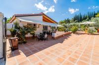 Cubo's Casa Rural Entre Olivos del Azahar - B&B Alhaurín de la Torre