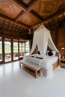 Padi Bali Villa With Private Jacuzzi - Bed and Breakfast Pinggan