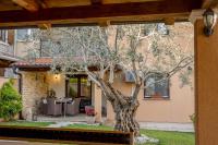 Apartman Sara s vrtom - Chambres d'hôtes Vantačići