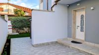 Alloggio Turistico Francy House - B&B Lido dei Pini