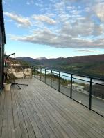 Architect-Designed Home In The Heart Of Sunnmøre - Ferienwohnung Larsnes
