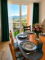 Glass Hill Apartament dwupoziomowy Karpacz z widokiem na góry 8 osób - Chambres d'hôtes Karpacz