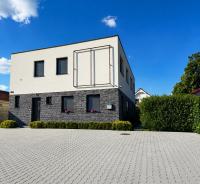 Luxury Private Apartment - B&B Horná Potôň