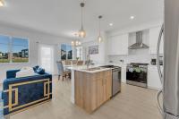 Brand New Home Entire home in Rosenthal Edmonton - B&B Edmonton