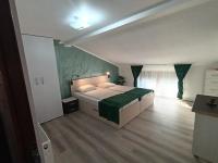 Proprietate privata - Bed and Breakfast Lazu