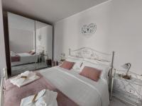 Anna's Deluxe Apartment - Ecoresidence Valesium - B&B Lecce