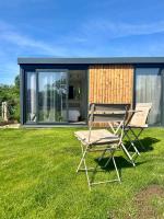 Cosy Studio with a field view - B&B Ringwood