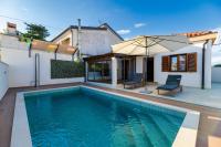 Holiday house "Maria" - B&B Privlaka
