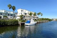 Waterfront Boater's Paradise - B&B Englewood