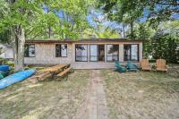 The Summer Cabin - Chambres d'hôtes Interlochen