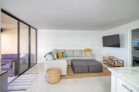 Island Whispers Hideaway - Bed and Breakfast Marco Island