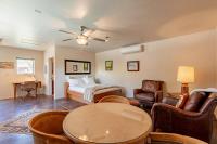 Convento Vista - Tucson Pool Oasis 3BR 3BA Near UA - B&B Tucson
