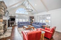 Point Cottage at Point O' Woods - B&B Benton Harbor