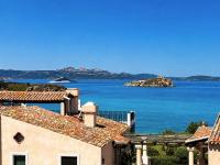Sunset One CDL - Sea View Apartment on the First Floor with Private Beach - Bed and Breakfast Porto Cervo