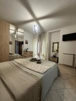 Casa Relax & Comfort, Giardino Privato, Parcheggio Gratuito - B&B Anzio