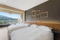 Quadruple Room with Mountain View -A