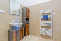 Spacious 3BR Roomy Apartment at Puskás Stadium - B&B Budapest