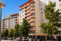 Premium Flat in Upscale Area, Balcony, Parking - Bed and Breakfast Lissabon