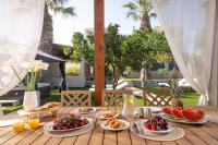 Villa Sofoklis - local retreat with jacuzzi! - Ferienwohnung Gázi