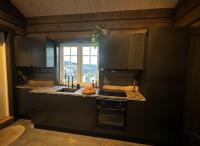 Log cabin in Hodlekve with mountain view - Bed and Breakfast Sogndal