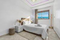 White Majorelle Horizon - B&B Tamraght Ouzdar