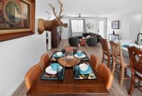Themed Rooms, Golf, Fish, Lake, Come as Friends - B&B Page