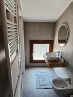 Studio Apartment with One Double Bed
