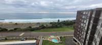 Scottburgh Views 707 Seafront Apartment - Bed and Breakfast Scottburgh
