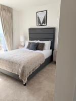 Spacious 3-Bed Hayes Apartment near Heathrow - Ferienwohnung Hayes
