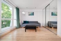 Łódź Widzew Homely Apartment by BookingHost - B&B Łódź
