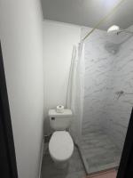 habitacion privada cerca la centros y hospitales bogota - B&B Bogotá