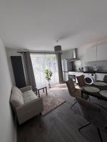 Spacious 3BR House Peterborough - B&B Peterborough