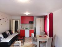 Apartment near the beach with sea view - B&B Teodo