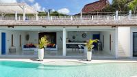 NEW! 2BR Ocean View, Infinity Pool, Villa Kerylos - Chambres d'hôtes Sampalan