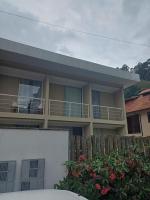 Loft com varanda e estacionamento interno Cônego - B&B Nova Friburgo