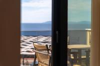 SithoniaRS Boho Edition Luxury 1st Floor Apartment - Chambres d'hôtes Néos Marmarás